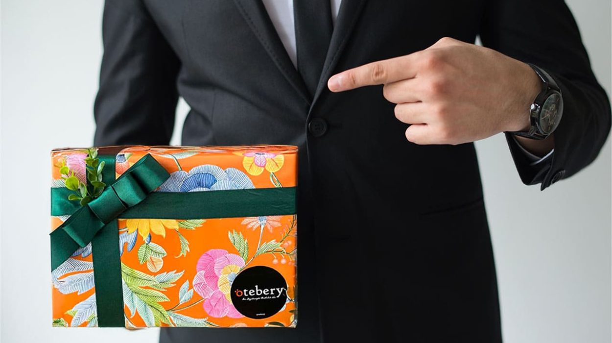 Protokolde Hediye Verme Nasıl Olur? Protokol Hediye Takdimi Nasıl Başarılı Olunur?